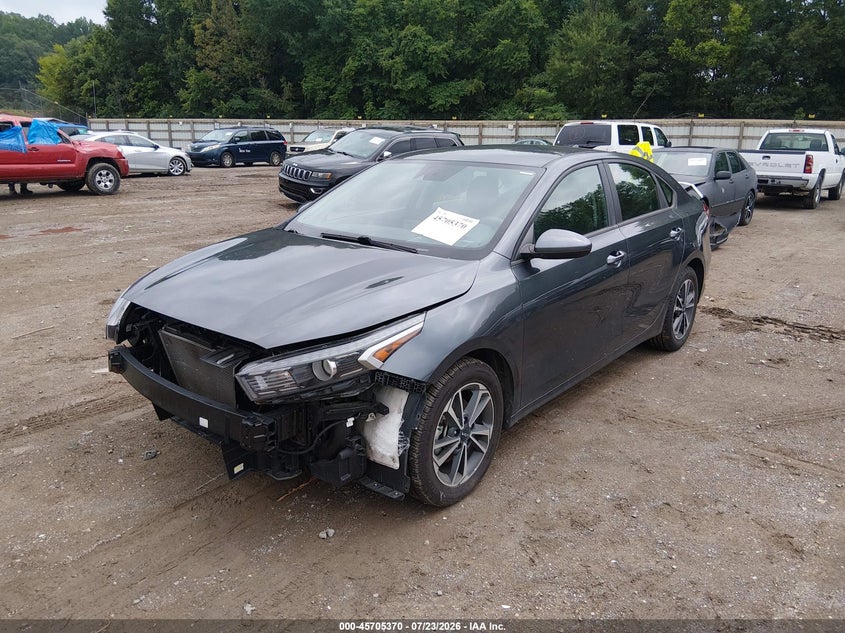 2024 KIA FORTE auction photo 2