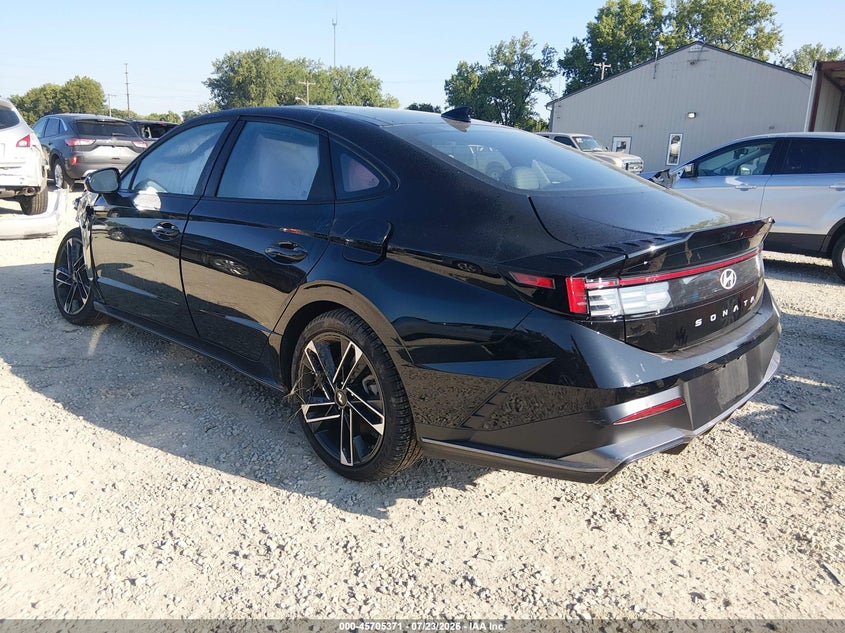 2026 HYUNDAI SONATA auction photo 3