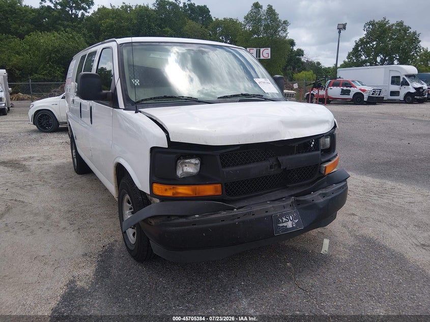 2017 CHEVROLET EXPRESS 2500 auction photo 1