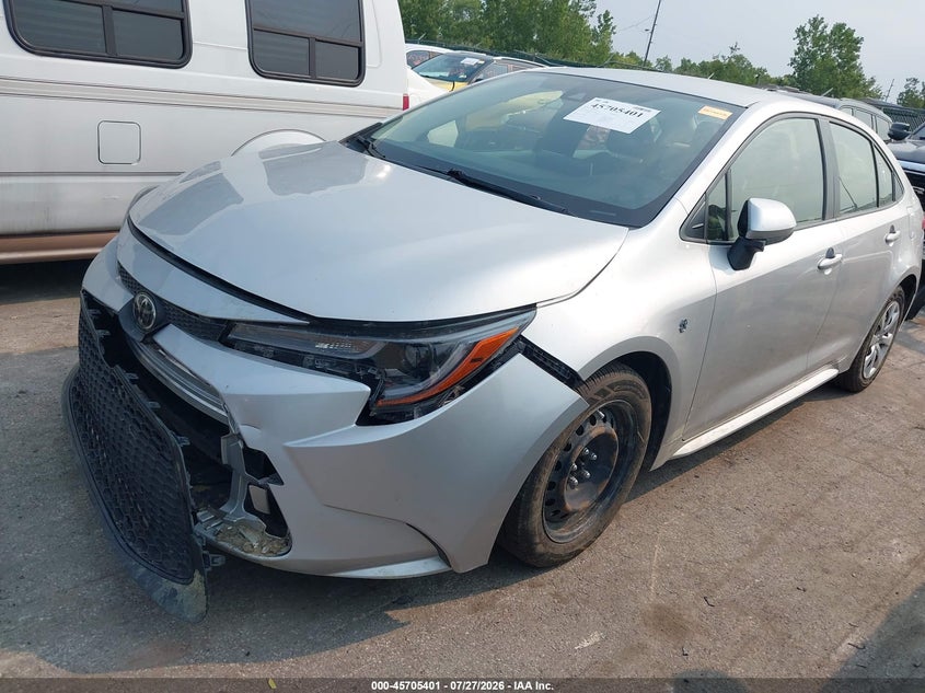 2020 Toyota Corolla, Front End, IAAI, VIN JTDEPRAE1LJ071531 — photo 2