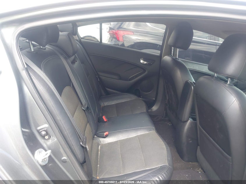 2016 KIA FORTE auction photo 8
