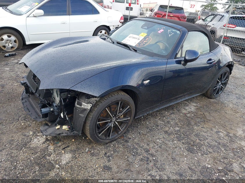 Vin: jm1ndad76s0651191, lot: 46204226, mazda mx-5 miata grand touring 20252