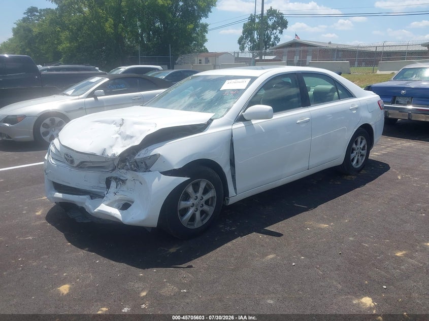Vin: 4t4bf3ek9br121254, lot: 46204260, toyota camry le 20112