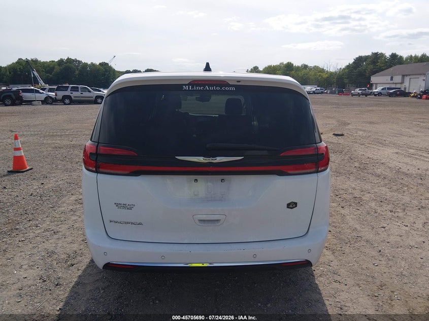 CHRYSLER PACIFICA - zdjęcie 16