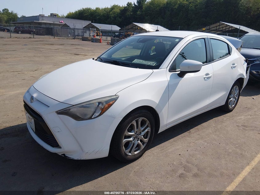 2018 TOYOTA YARIS IA auction photo 2