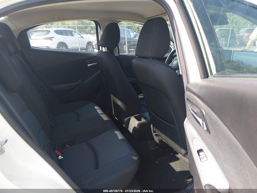 2018 TOYOTA YARIS IA auction photo 8