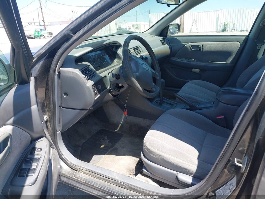 2001 TOYOTA CAMRY auction photo 5