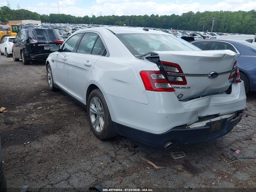 Vin: 1fahp2h88fg175381, lot: 46204460, ford taurus sel 20153