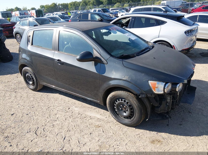2014 CHEVROLET SONIC auction photo 1