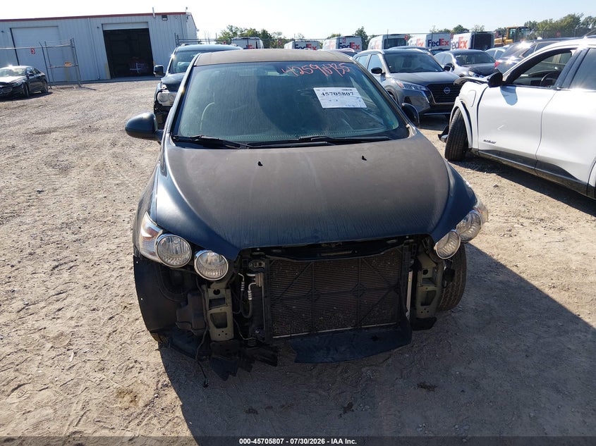2014 CHEVROLET SONIC auction photo 6