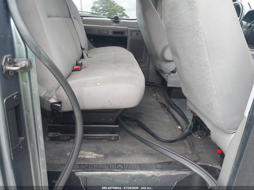2013 FORD E-350 SUPER DUTY auction photo 8