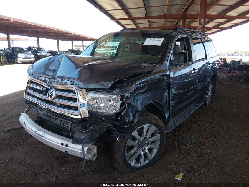2016 TOYOTA SEQUOIA — zdjęcie 2