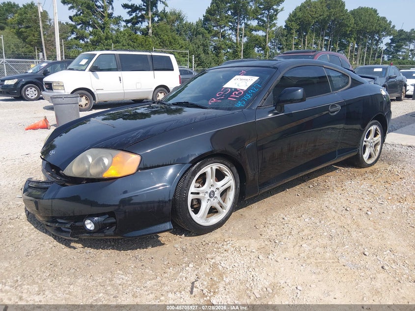 2004 HYUNDAI TIBURON auction photo 2