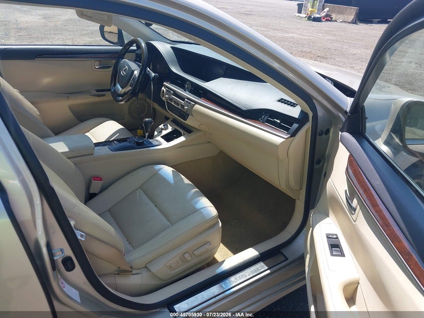 2014 LEXUS ES 350 auction photo 5