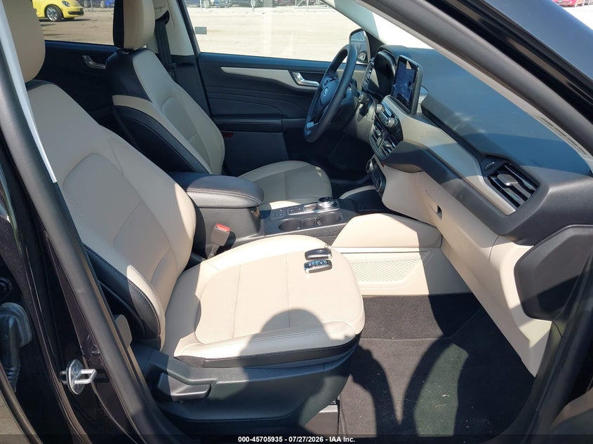2022 FORD ESCAPE auction photo 5
