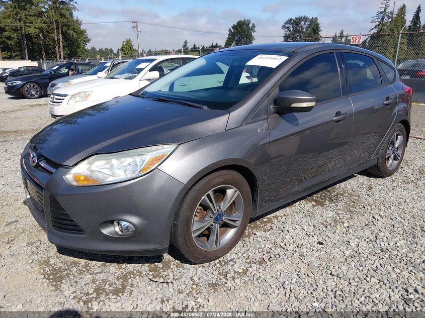 Vin: 1fahp3k21cl392610, lot: 46204608, ford focus se 20122