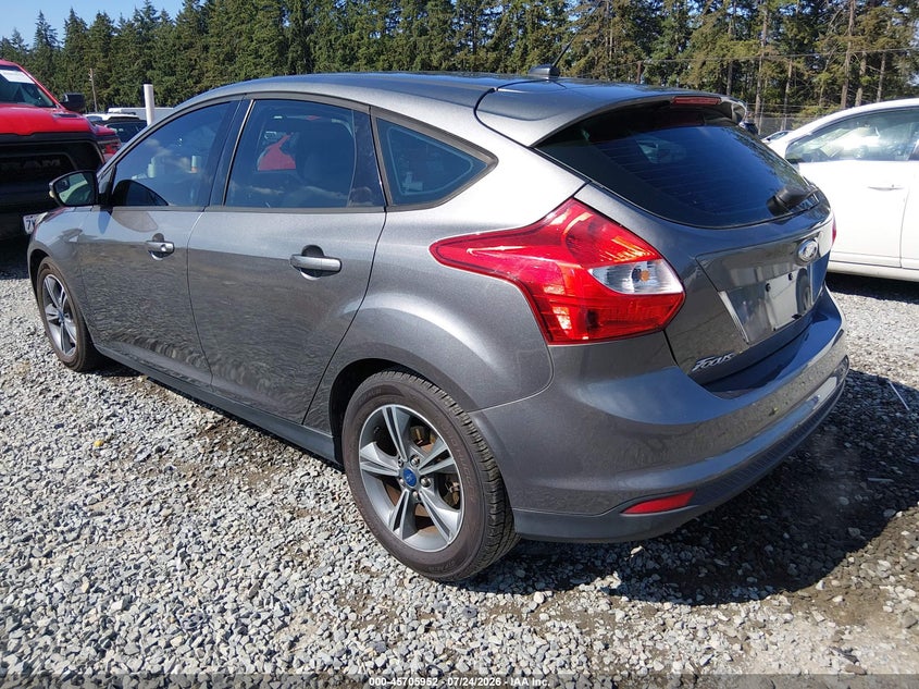 Vin: 1fahp3k21cl392610, lot: 46204608, ford focus se 20123