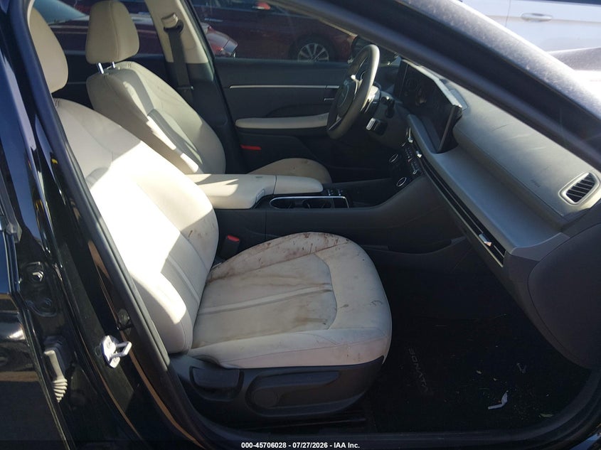 2024 HYUNDAI SONATA auction photo 5