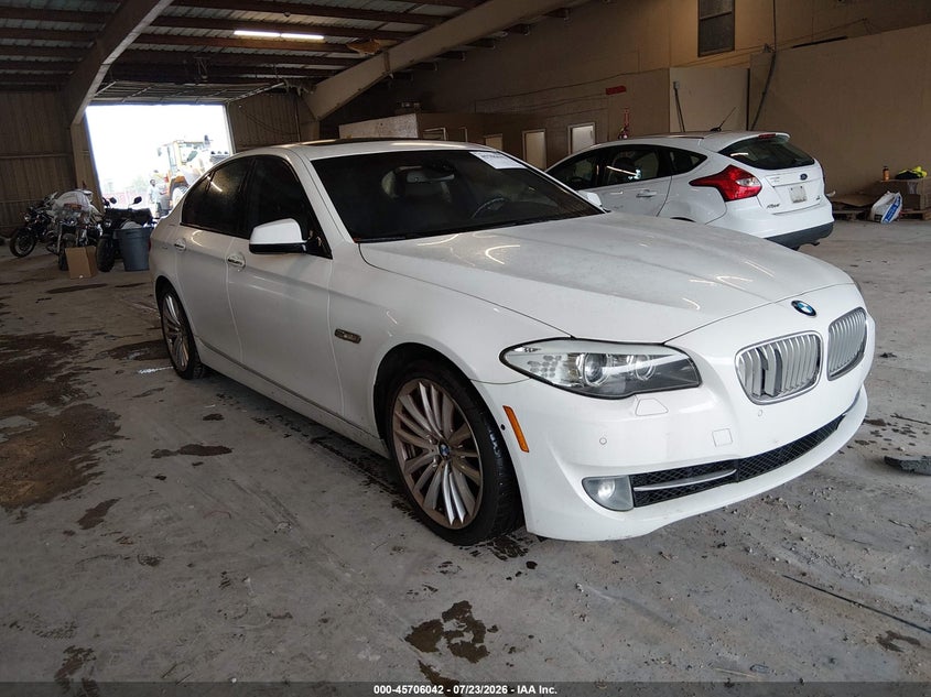 2011 Bmw 550I