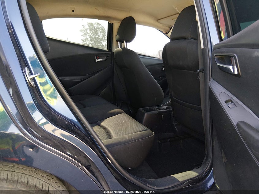 2016 SCION IA auction photo 8