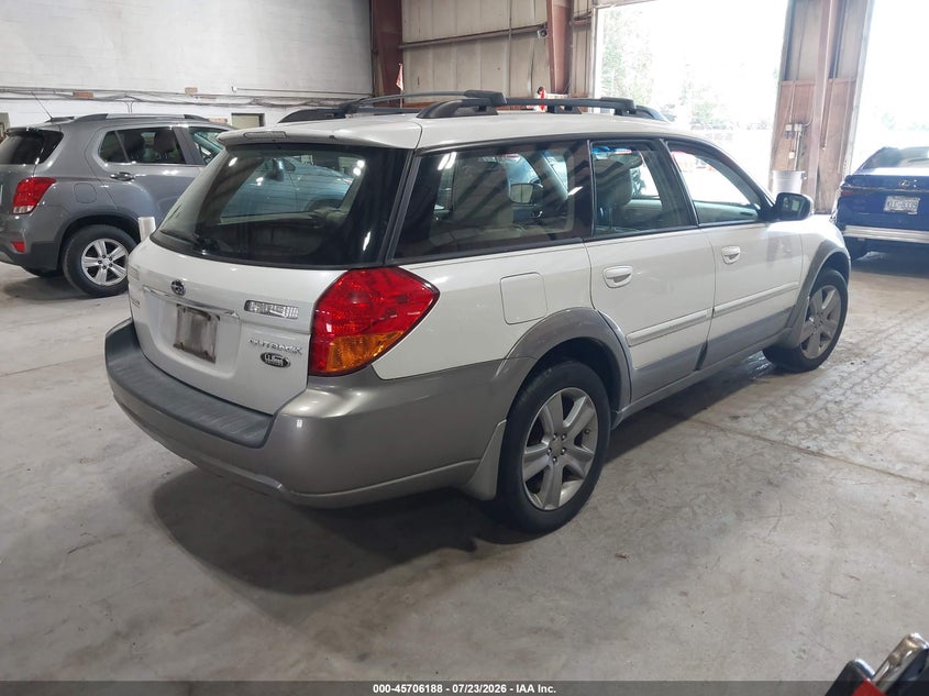 2005 SUBARU OUTBACK auction photo 4