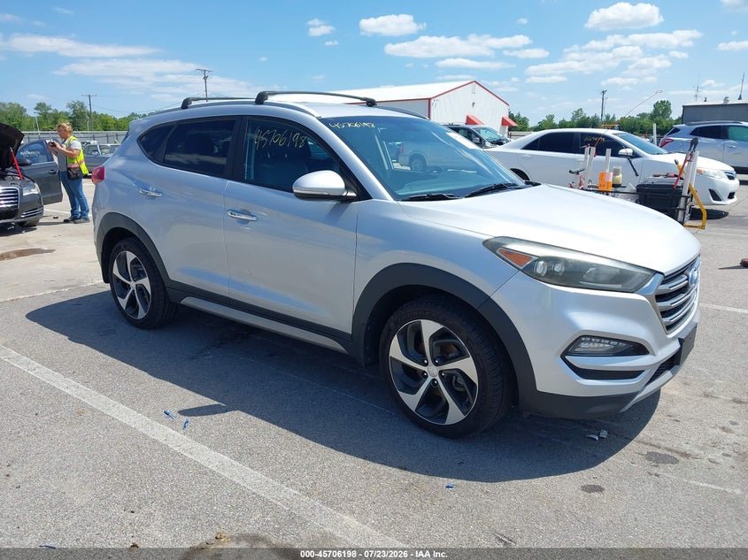 Vin: km8j3ca28hu276634, lot: 46204854, hyundai tucson limited 2017 img_1