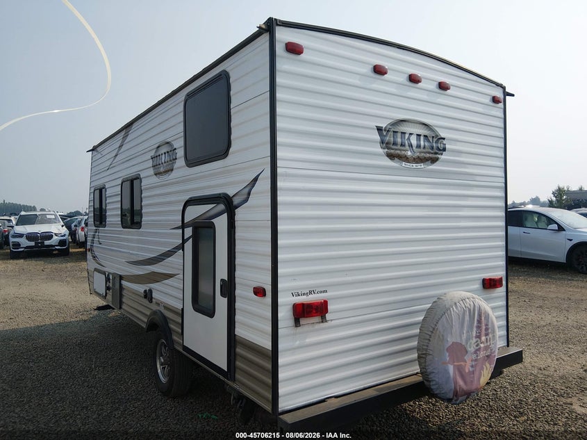 2015 FOREST RIVER VIKING 17BH auction photo 3