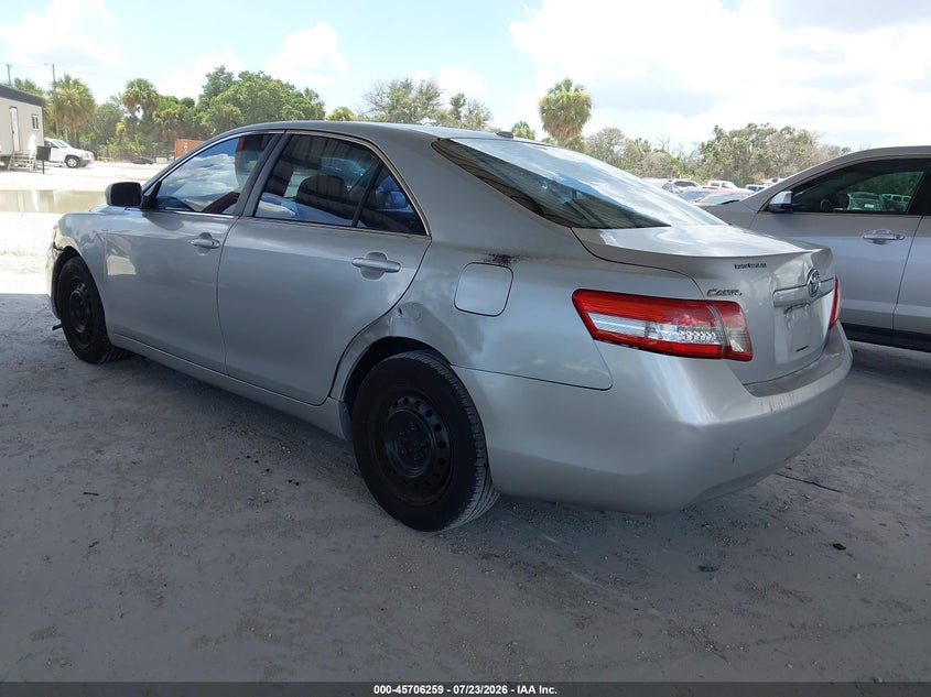 2010 TOYOTA CAMRY auction photo 3