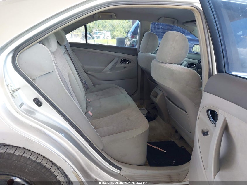 2010 TOYOTA CAMRY auction photo 8