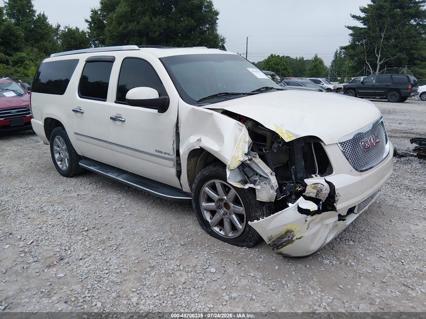 2011 GMC YUKON XL 1500 auction photo 6