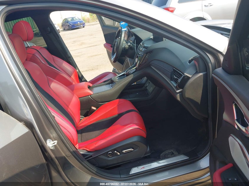 2024 ACURA RDX auction photo 5