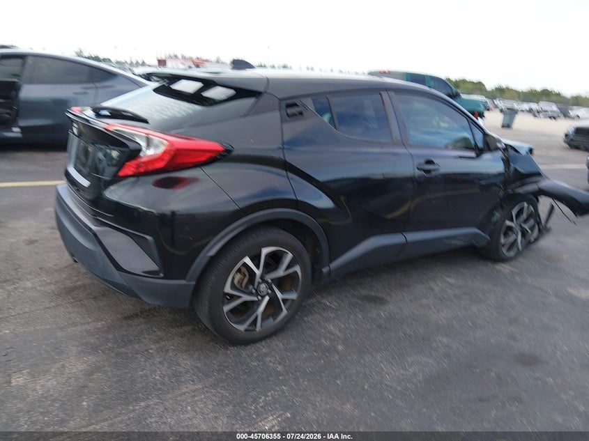 Vin: nmtkhmbx6mr121653, lot: 46205010, toyota c-hr xle 20214