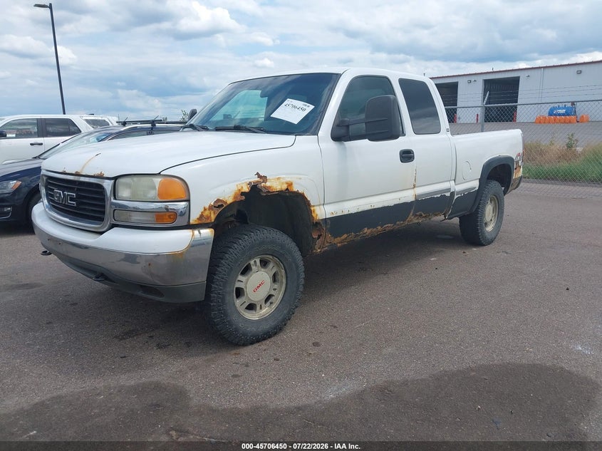 2001 GMC SIERRA 1500 auction photo 2