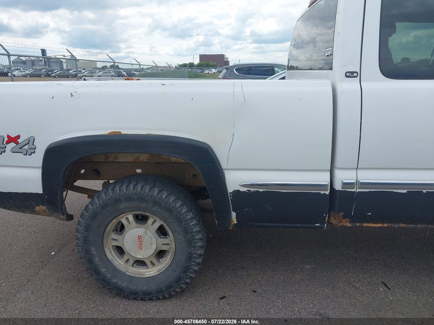 2001 GMC SIERRA 1500 auction photo 6