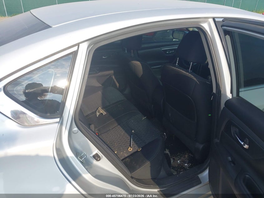 2017 NISSAN ALTIMA auction photo 8