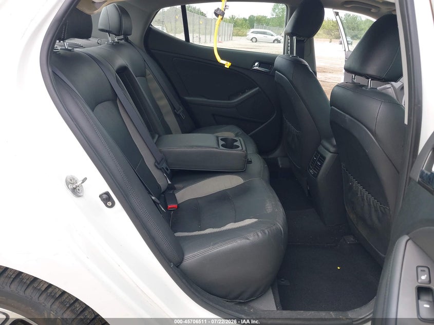 2013 KIA OPTIMA HYBRID auction photo 8