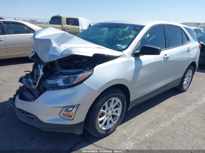2018 CHEVROLET EQUINOX auction photo 2