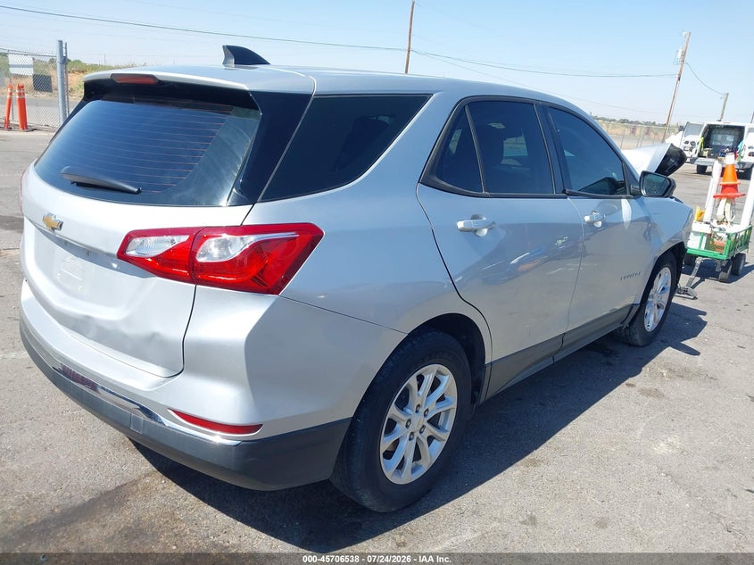 2018 CHEVROLET EQUINOX auction photo 4