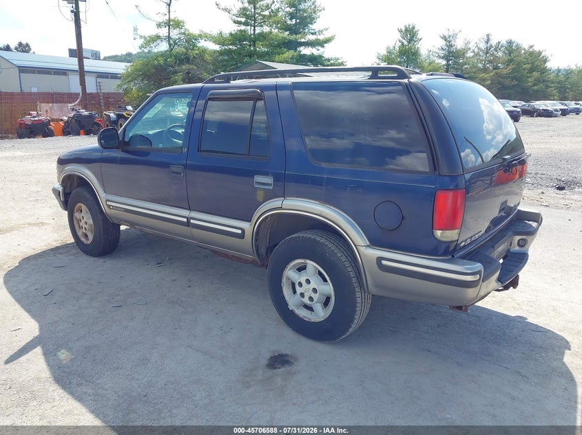 1998 CHEVROLET BLAZER auction photo 3