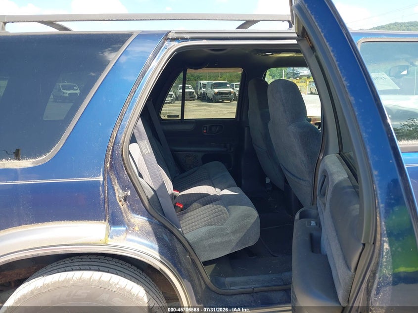 1998 CHEVROLET BLAZER auction photo 8