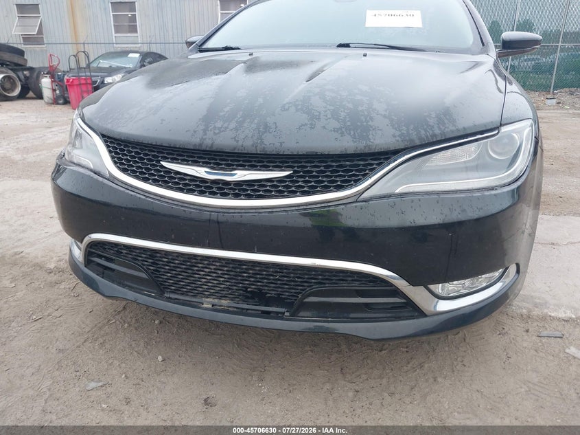 2015 CHRYSLER 200 auction photo 6