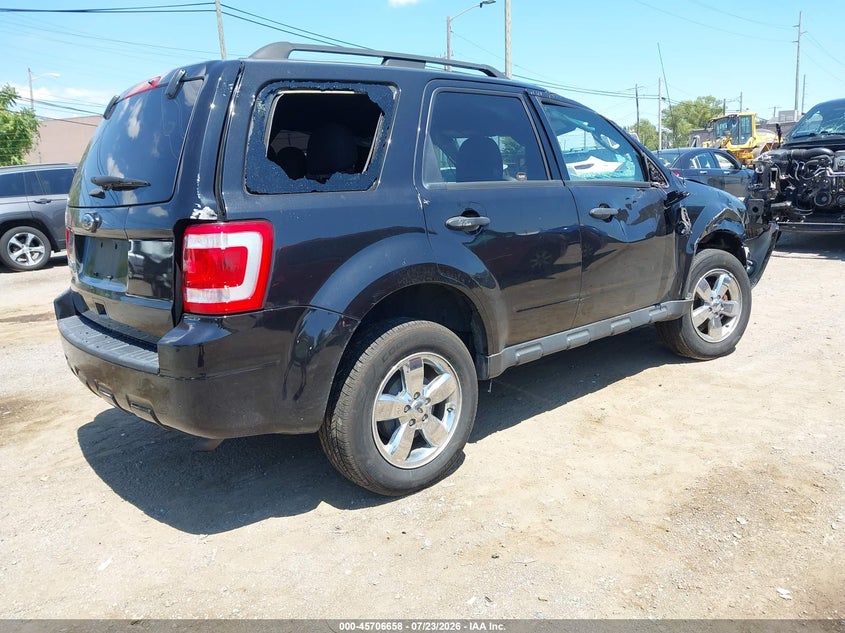 Vin: 1fmcu9d74bkb90093, lot: 46205314, ford escape xlt 20114