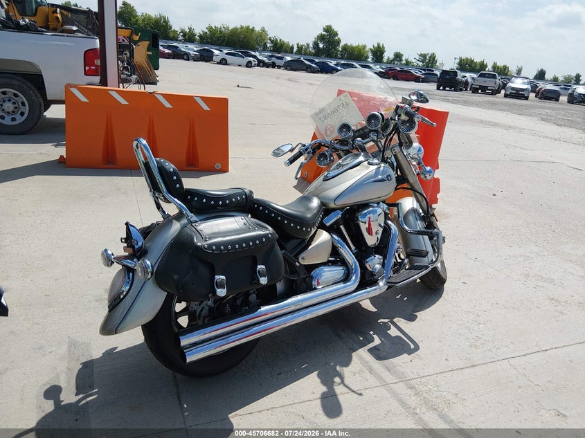 2005 YAMAHA XV1700 auction photo 4