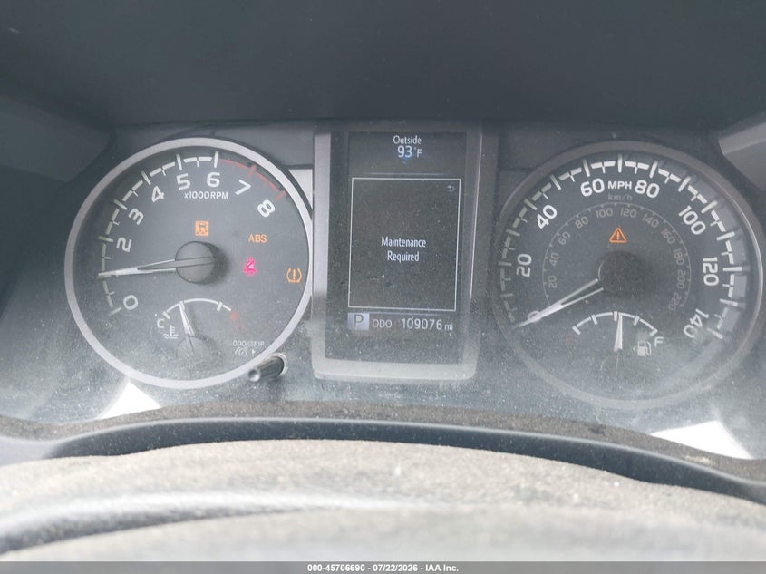 2017 TOYOTA TACOMA auction photo 7