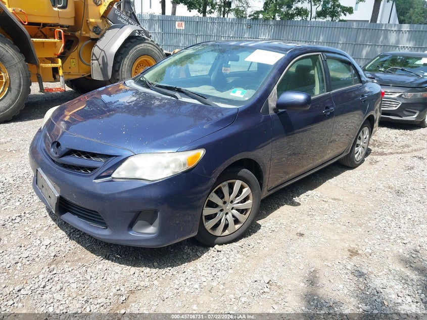Vin: 2t1bu4ee7cc857225, lot: 46205387, toyota corolla le 20122