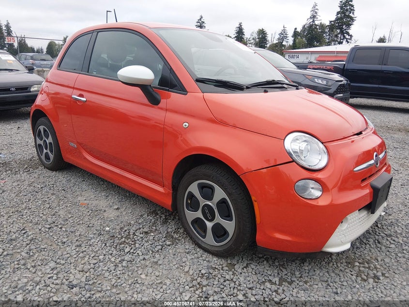2015 FIAT 500E auction photo 1