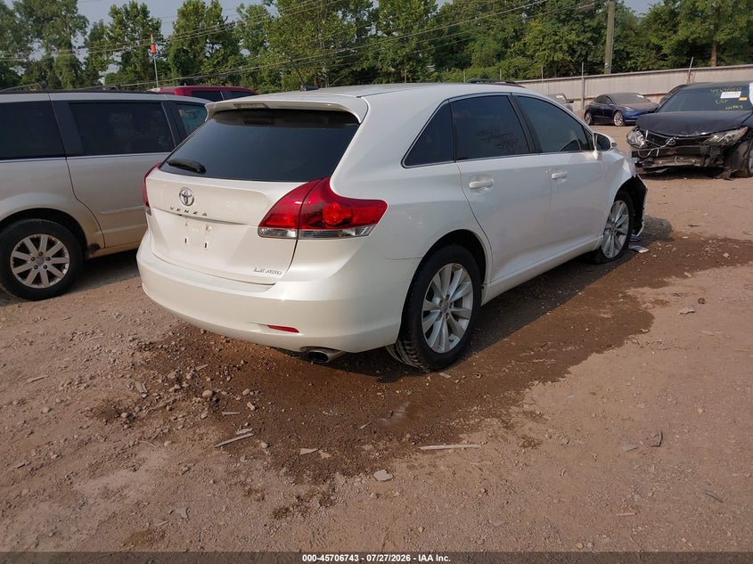Vin: 4t3ba3bb5fu069308, lot: 46205399, toyota venza le 20154