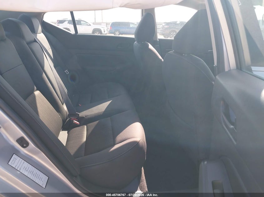 2024 NISSAN ALTIMA auction photo 8
