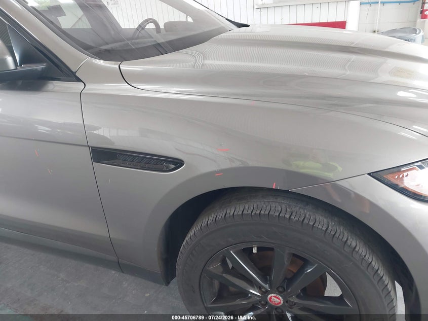 2020 JAGUAR F-PACE auction photo 6