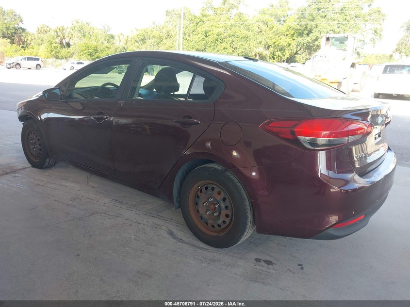2017 KIA FORTE auction photo 3